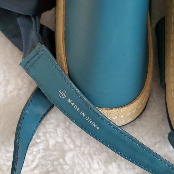 BENNETON real satin strap wedge heels - Picture 8 of 8